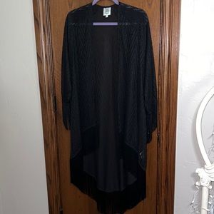 Ivy Jane fringed kimono